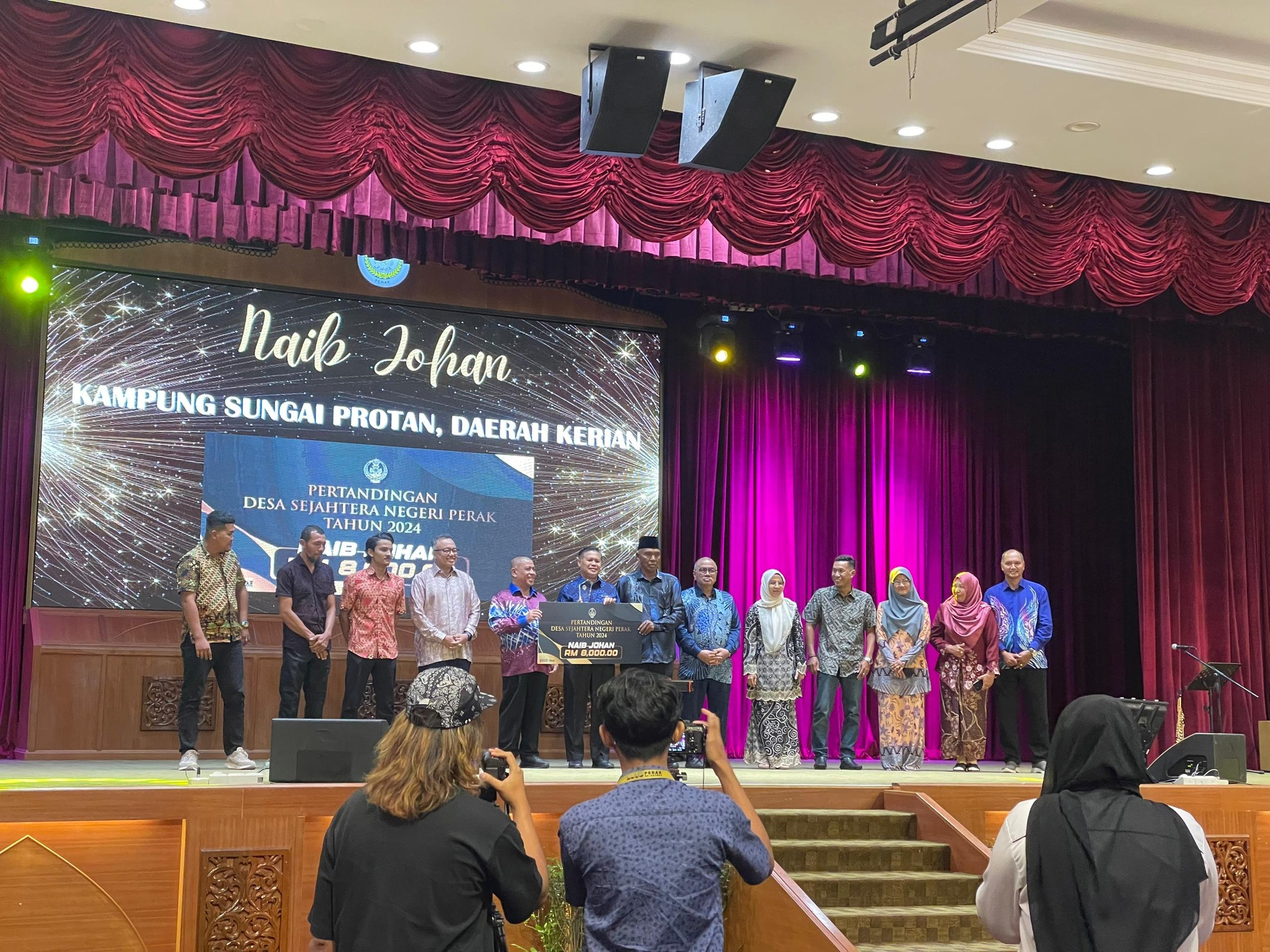 MAJLIS ANUGERAH DESA SEJAHTERA DAN ANUGERAH SEJATI MADANI NEGERI PERAK