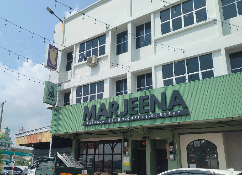 Marjeena Cafe
