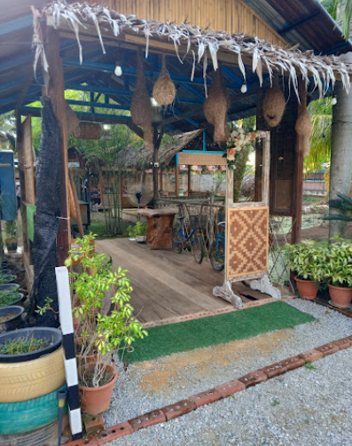 Tempat Makan 3